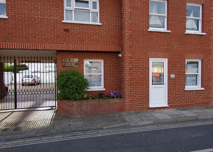 Grace Court Short Term Let Apartment